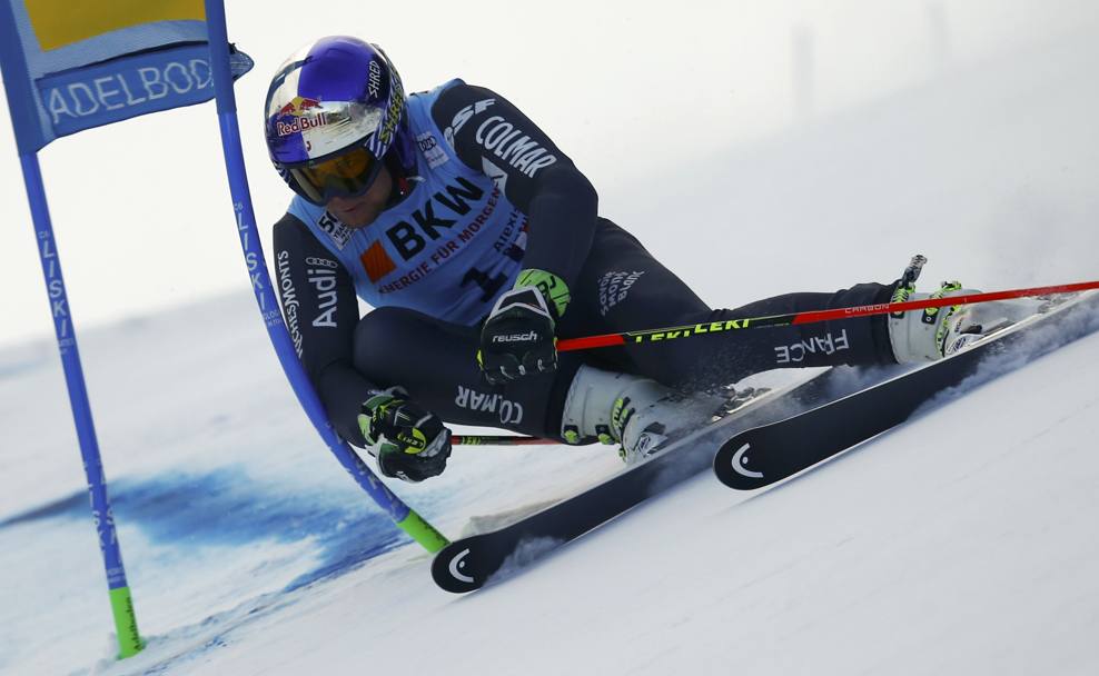Alexis Pinturault durante la discesa nello salom gigante della coppa del mondo di sci alpino ad Adelboden, Svizzera (Reuters)